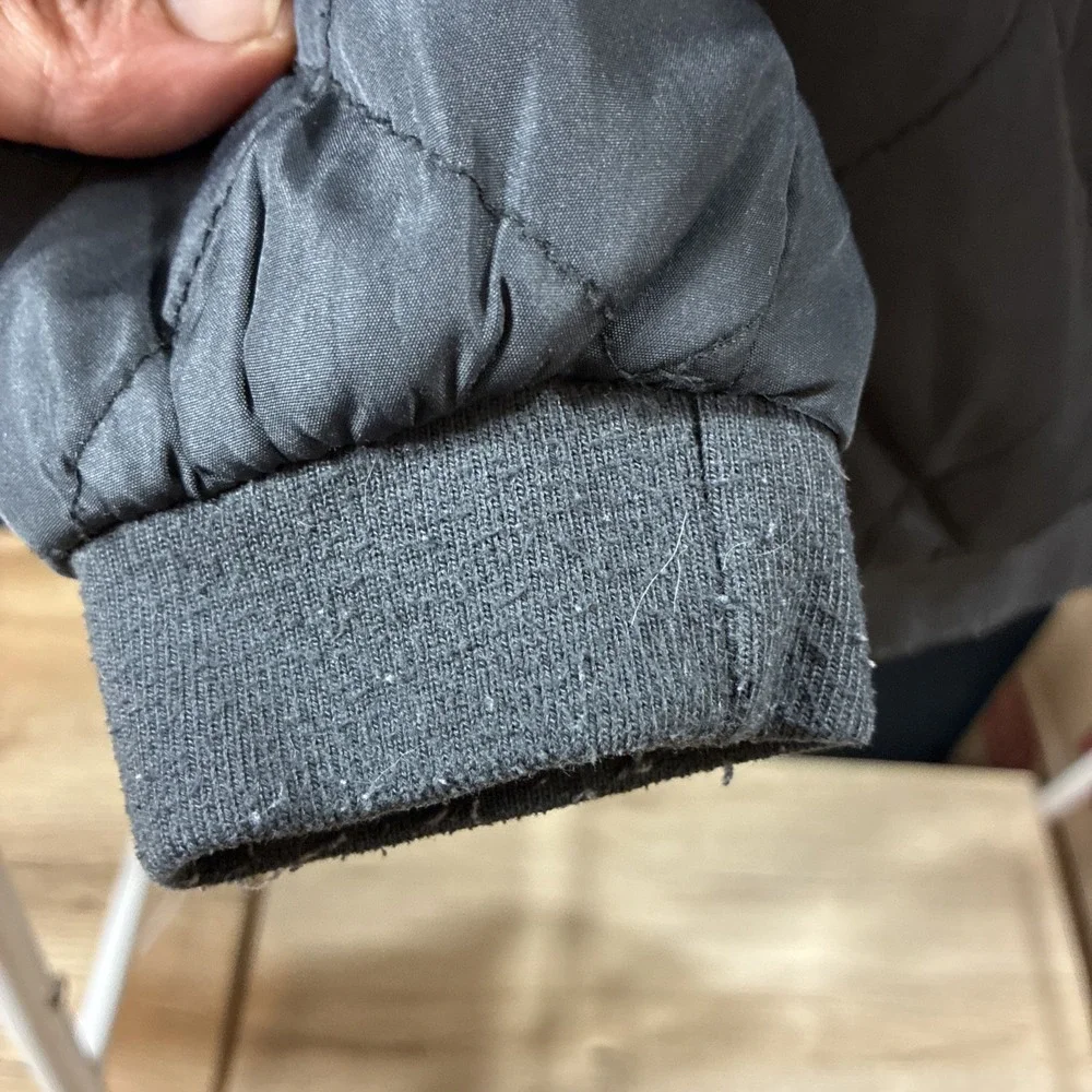 Carter's Boys Black And‎ Grey Winter Jacket Size 6